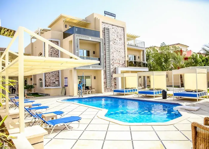 Serenity Aparthotel 4*